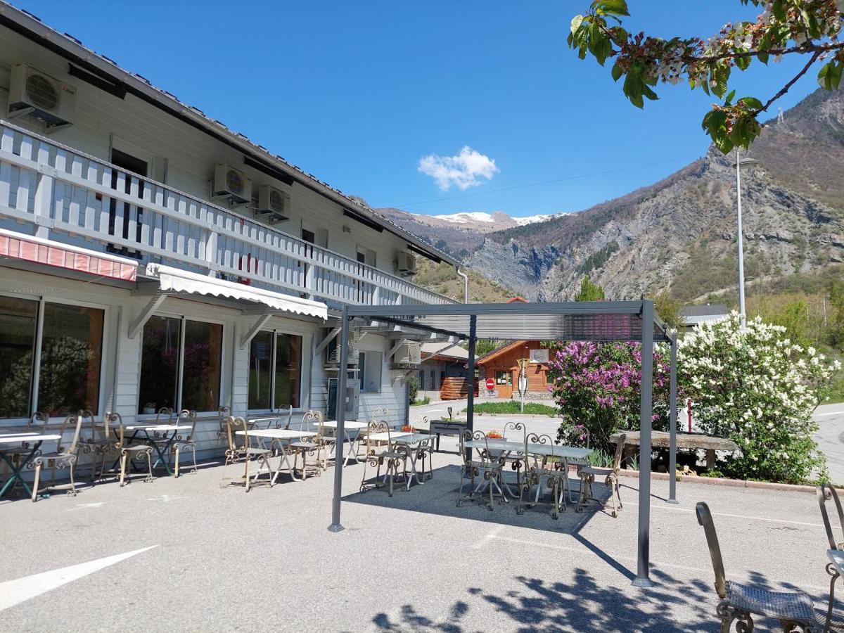 Saint-Julien-Mont-Denis Hotel Restaurant Lancheton מראה חיצוני תמונה